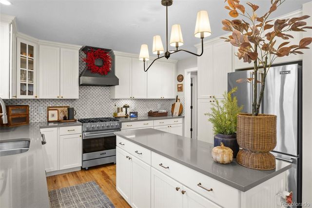 983 Logan Court, Loveland, CO 80538