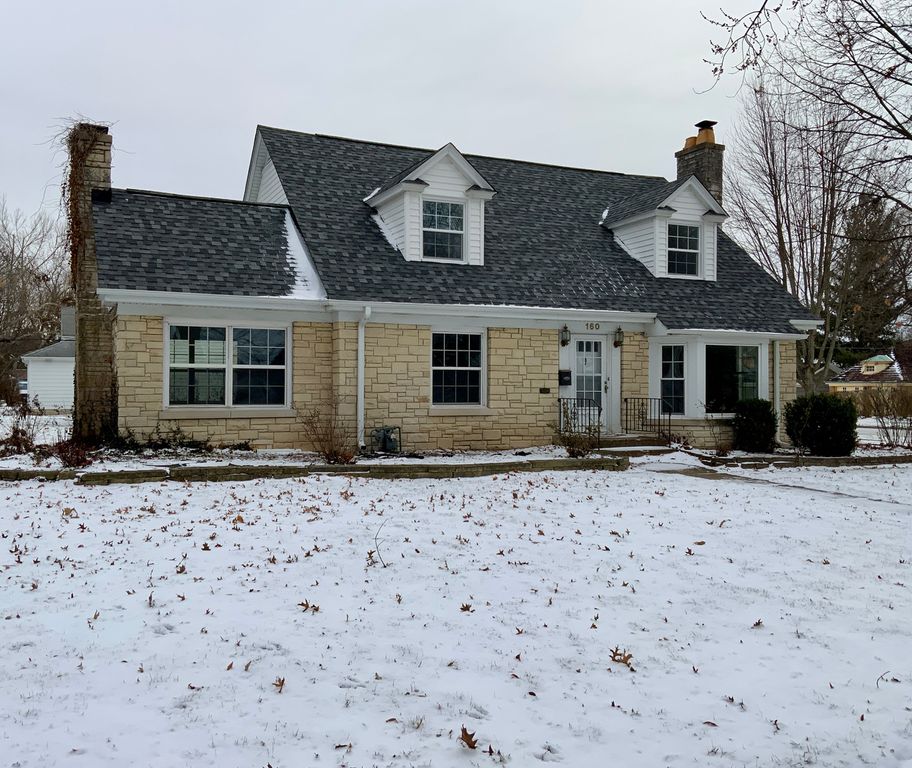 160 Ingleside Avenue, Aurora, IL 60506