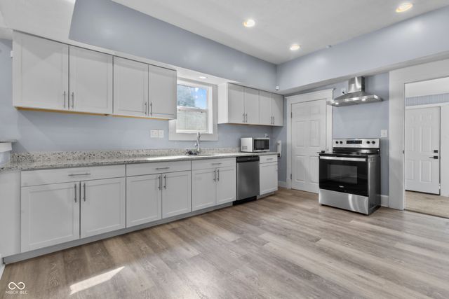 1529 W 26th Street, Indianapolis, IN 46208