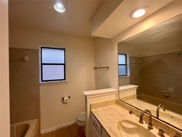 5106 Red River Drive, Arlington, TX 76017