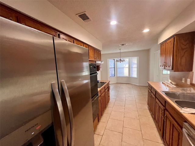 5106 Red River Drive, Arlington, TX 76017