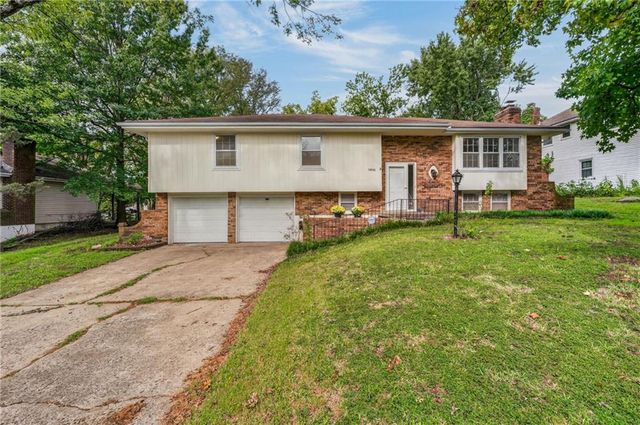 12800 Ewing Avenue, Grandview, MO 64030