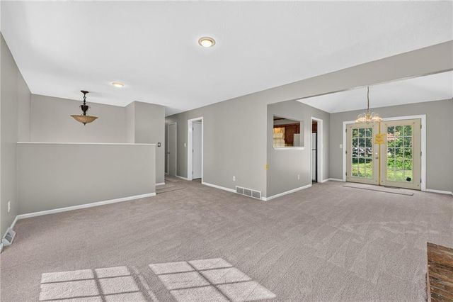 12800 Ewing Avenue, Grandview, MO 64030