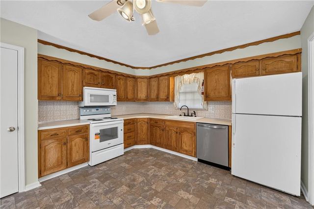 12800 Ewing Avenue, Grandview, MO 64030