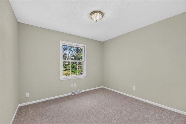 12800 Ewing Avenue, Grandview, MO 64030