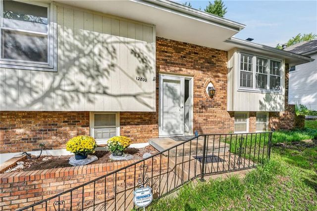 12800 Ewing Avenue, Grandview, MO 64030