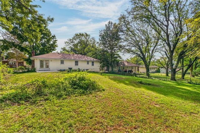 12800 Ewing Avenue, Grandview, MO 64030