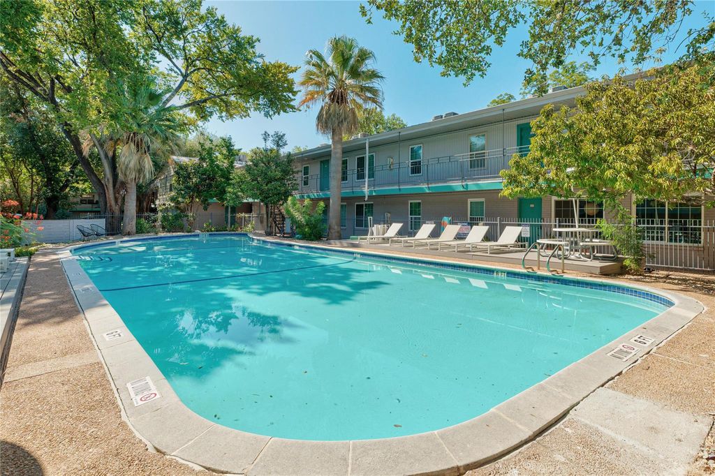 300 Crockett ST 302, Austin, TX 78704