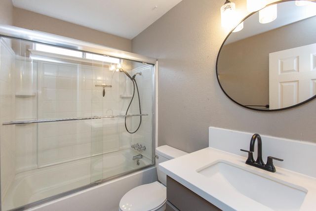 1730 Fulkerth Rd, Turlock, CA 95380