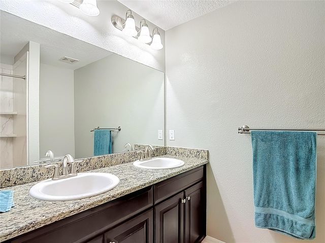 12516 STREAMDALE DRIVE, Tampa, FL 33626