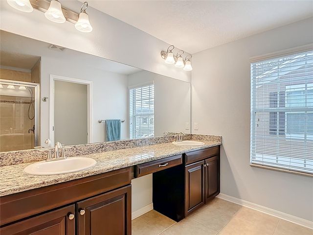 12516 STREAMDALE DRIVE, Tampa, FL 33626