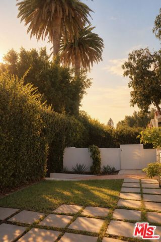 645 N Vista Street, Los Angeles, CA 90036