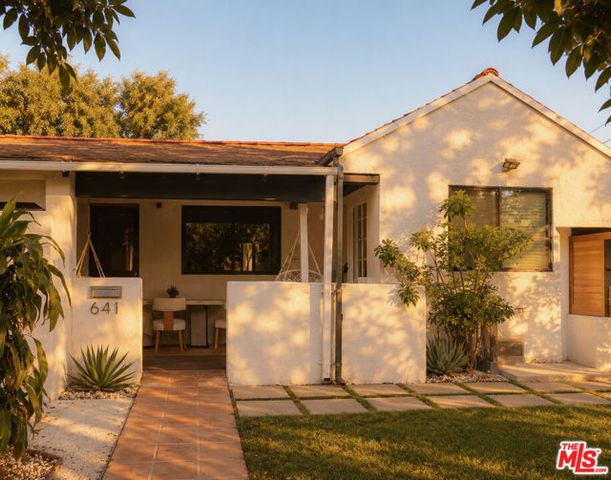 645 N Vista Street, Los Angeles, CA 90036