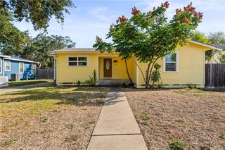 3620 Austin St, Corpus Christi, TX 78411