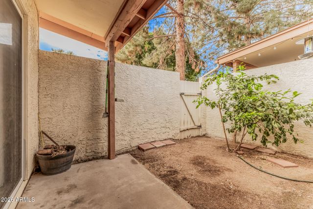 2511 W WILLOW Avenue, Phoenix, AZ 85029
