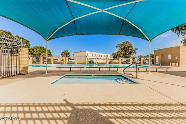 2511 W WILLOW Avenue, Phoenix, AZ 85029