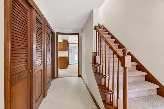 2516 BITTERSWEET AVENUE, Green Bay, WI 54301