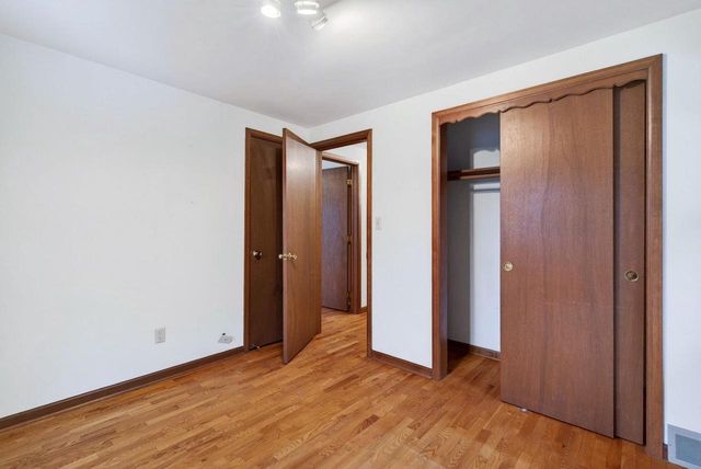 2516 BITTERSWEET AVENUE, Green Bay, WI 54301