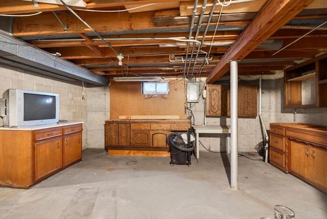 2516 BITTERSWEET AVENUE, Green Bay, WI 54301