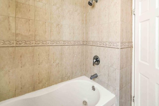 2725 N Oak Park Avenue, Chicago, IL 60707