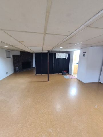 2725 N Oak Park Avenue, Chicago, IL 60707