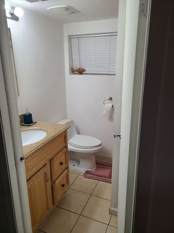 2725 N Oak Park Avenue, Chicago, IL 60707