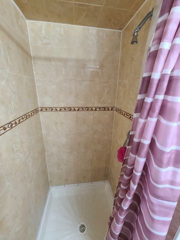 2725 N Oak Park Avenue, Chicago, IL 60707