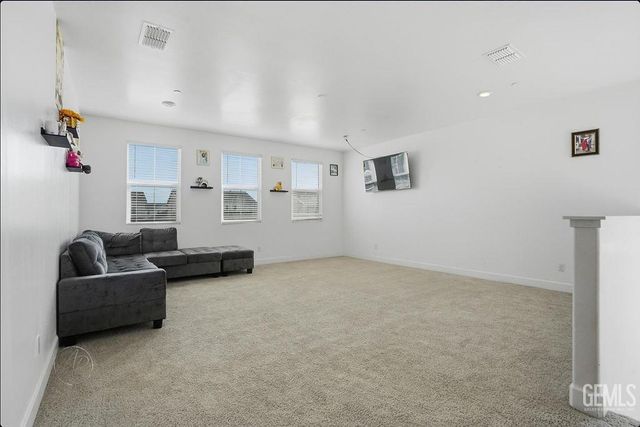 6510 Thunder Trail Drive, Bakersfield, CA 93313