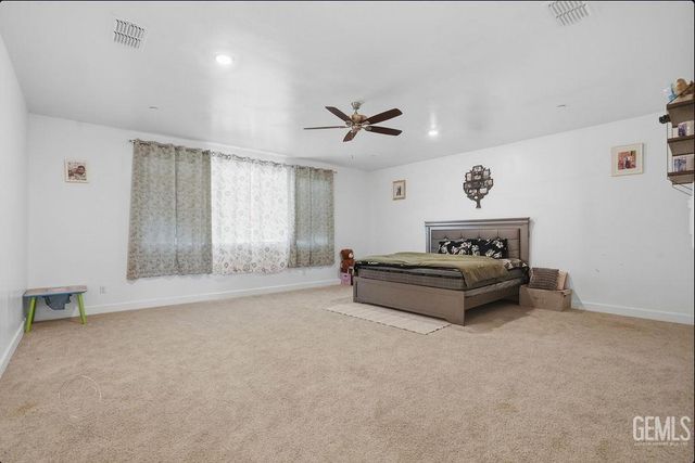 6510 Thunder Trail Drive, Bakersfield, CA 93313