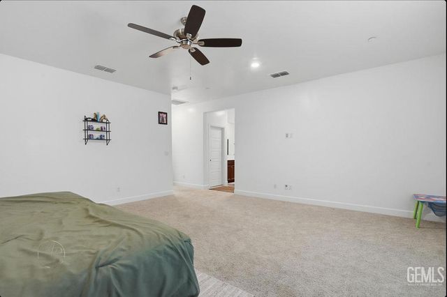 6510 Thunder Trail Drive, Bakersfield, CA 93313