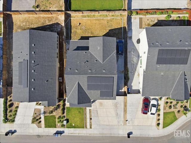 6510 Thunder Trail Drive, Bakersfield, CA 93313