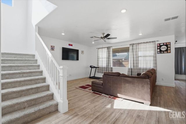 6510 Thunder Trail Drive, Bakersfield, CA 93313