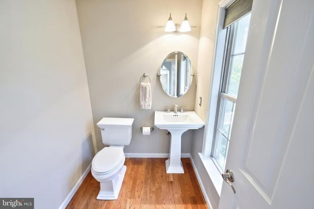 1407 WHEATFIELD DR, York, PA 17408