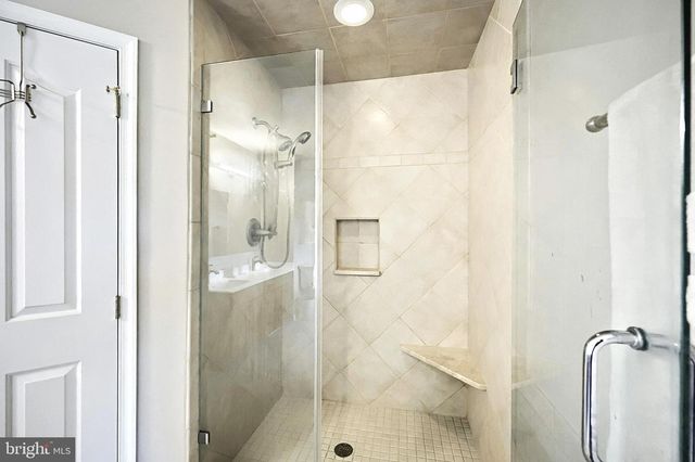 1407 WHEATFIELD DR, York, PA 17408