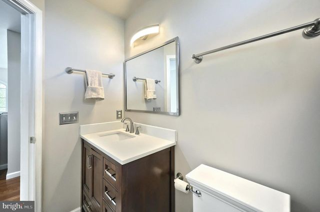 1407 WHEATFIELD DR, York, PA 17408