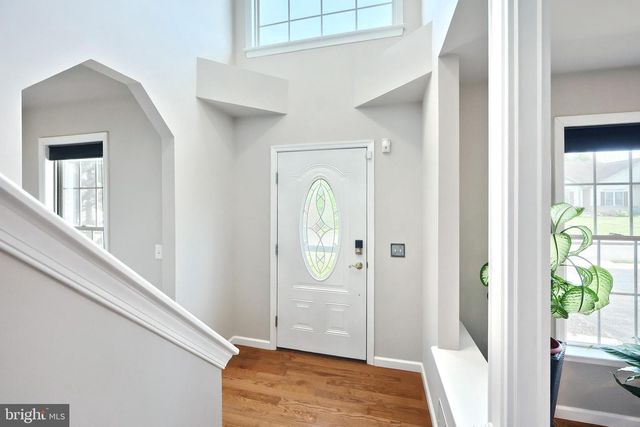 1407 WHEATFIELD DR, York, PA 17408
