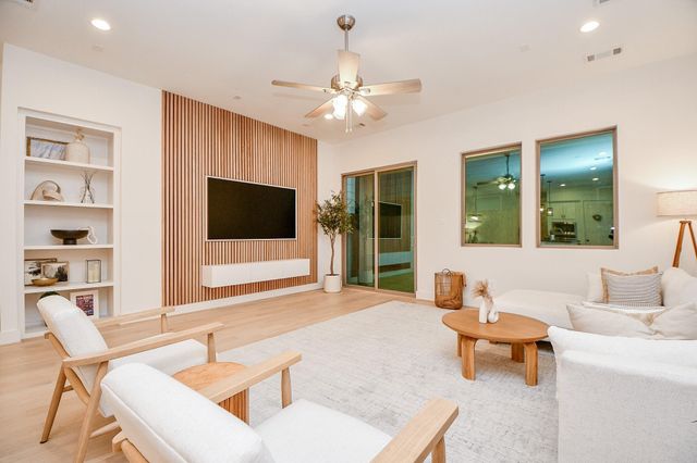 4403 Greeley Street, Houston, TX 77006