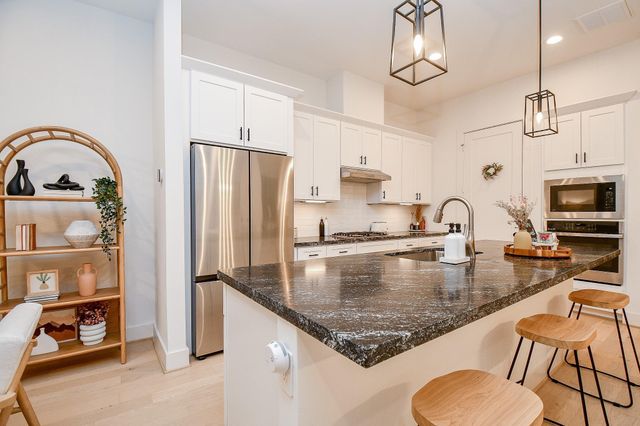 4403 Greeley Street, Houston, TX 77006