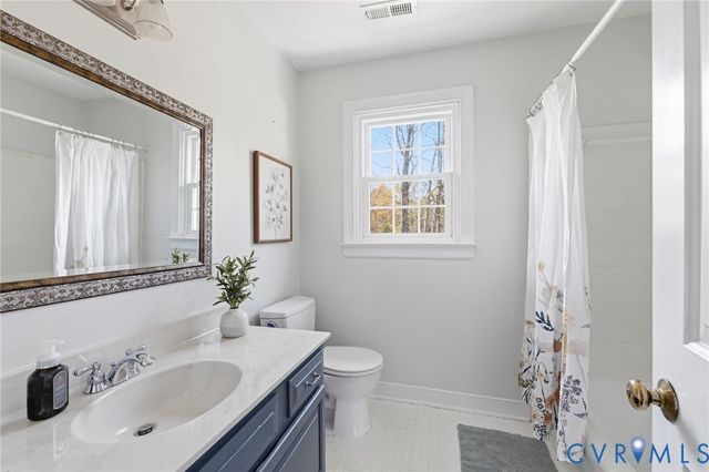 10915 Foxmoore Ave, Henrico, VA 23233