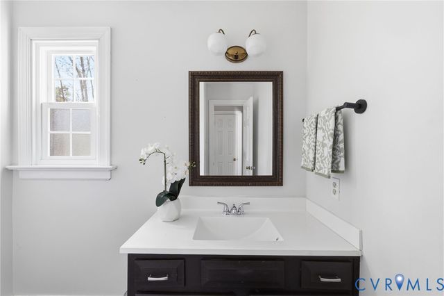 10915 Foxmoore Ave, Henrico, VA 23233