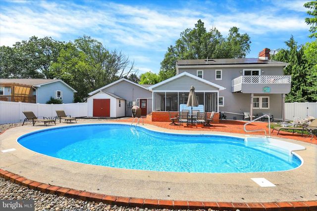 610 WESTOVER ROAD, Shippensburg, PA 17257