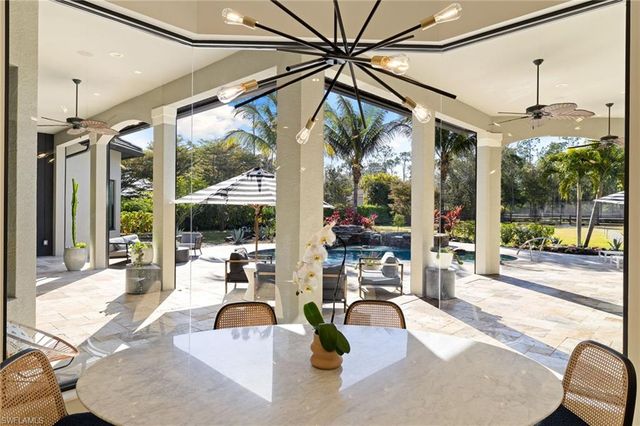 6610 Sable Ridge LN, Naples, FL 34109