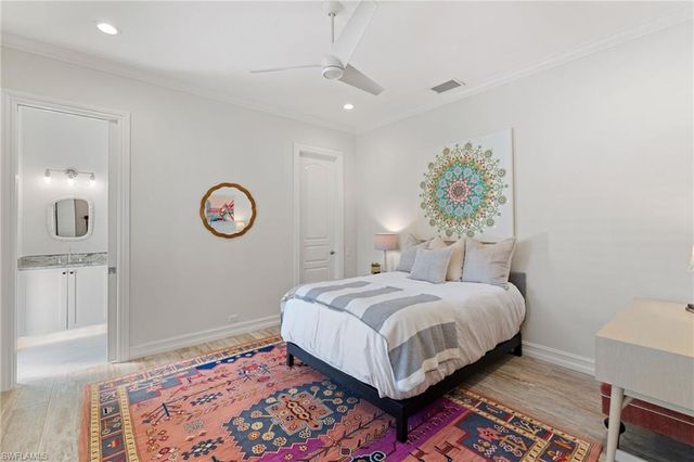 6610 Sable Ridge LN, Naples, FL 34109