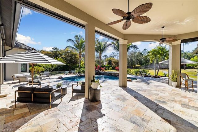 6610 Sable Ridge LN, Naples, FL 34109