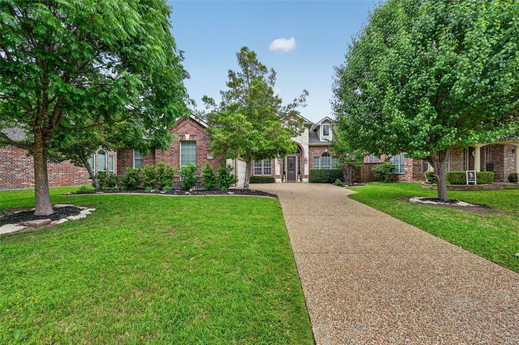 2305 Brenham Drive, Mckinney, TX 75072