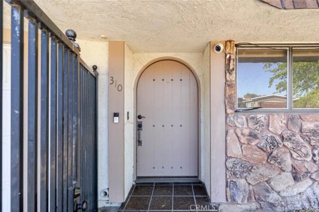 310 Susan Court, Palmdale, CA 93551