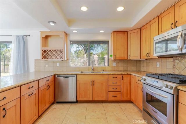 310 Susan Court, Palmdale, CA 93551