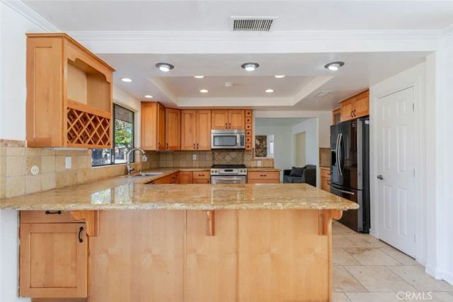 310 Susan Court, Palmdale, CA 93551