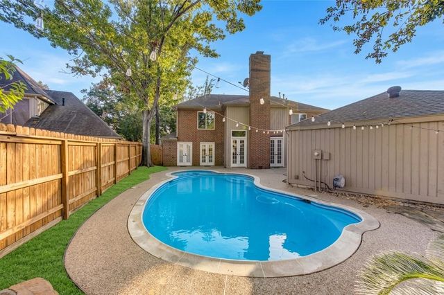 2103 Shadybriar Drive, Houston, TX 77077