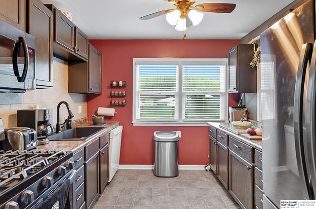 2504 Main Street, Bellevue, NE 68005